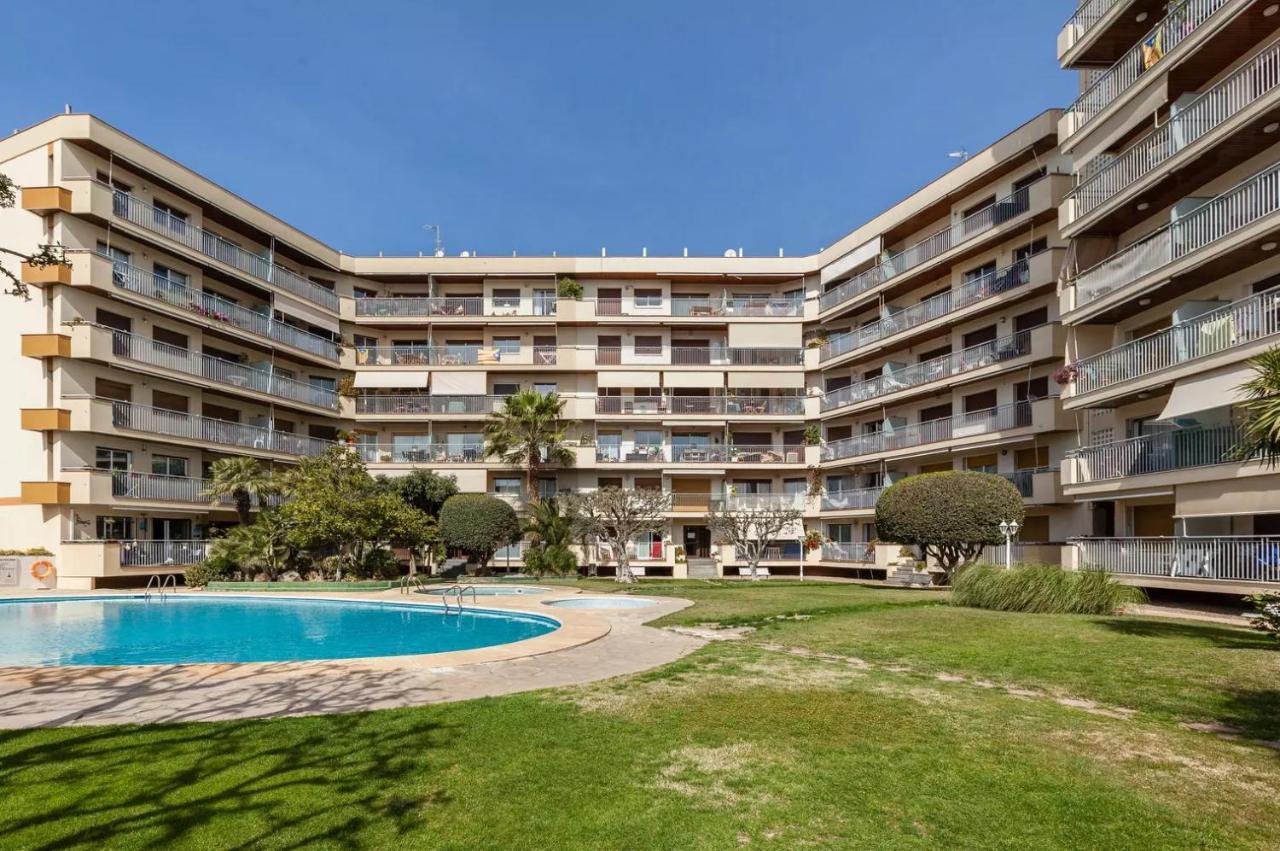 Apartment Muralla Vilassar De Mar Exterior foto
