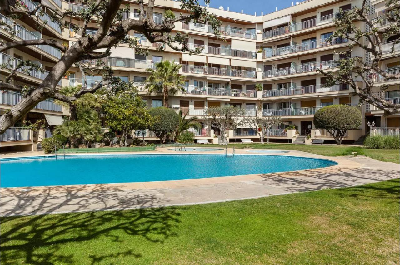 Apartment Muralla Vilassar De Mar Exterior foto